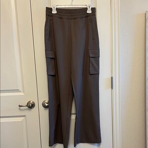 Beyond yoga city chic cargo pants Size Small